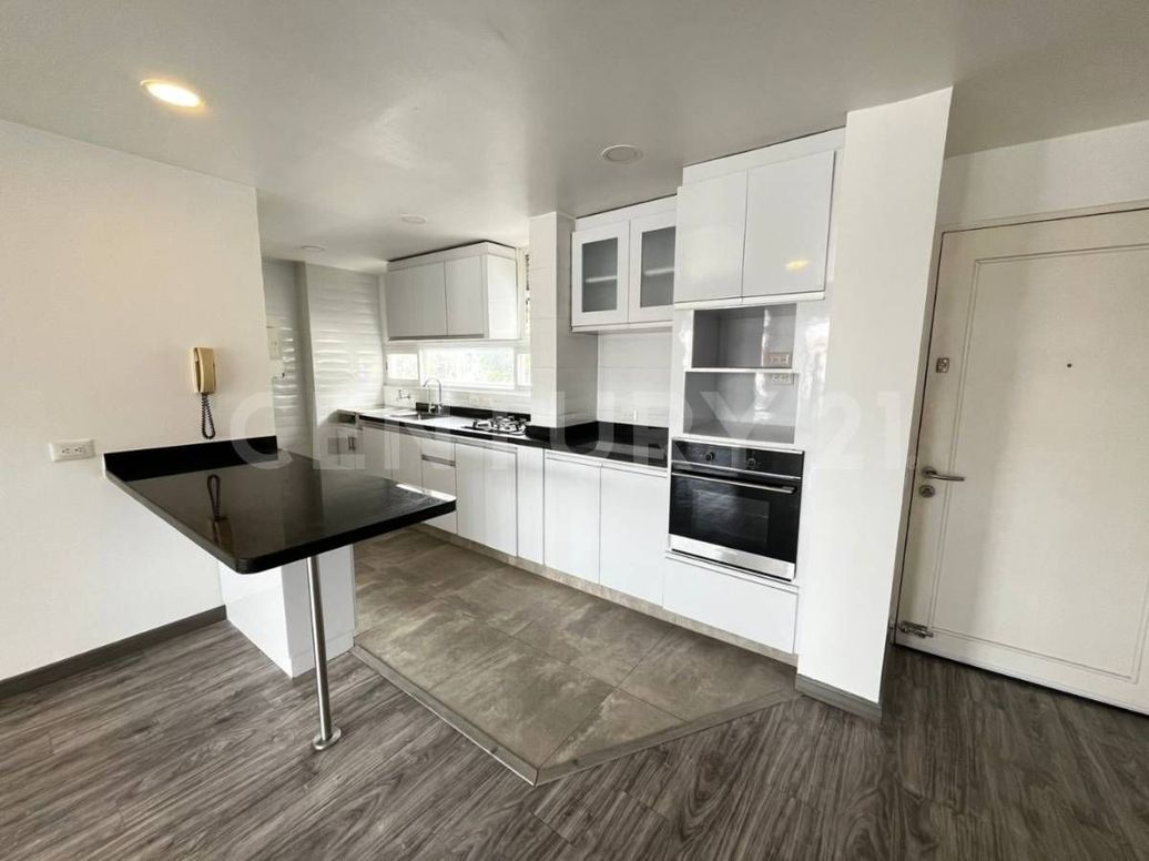 Apartamento de 2 alcobas en venta en La Porciuncula, Bogotá, 75 m² · foto 6 de 19