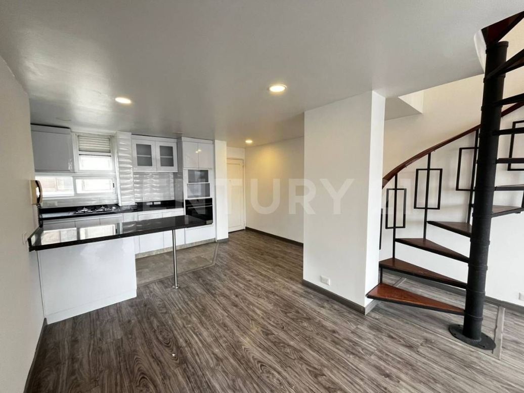 Apartamento de 2 alcobas en venta en La Porciuncula, Bogotá, 75 m² · foto 2 de 19