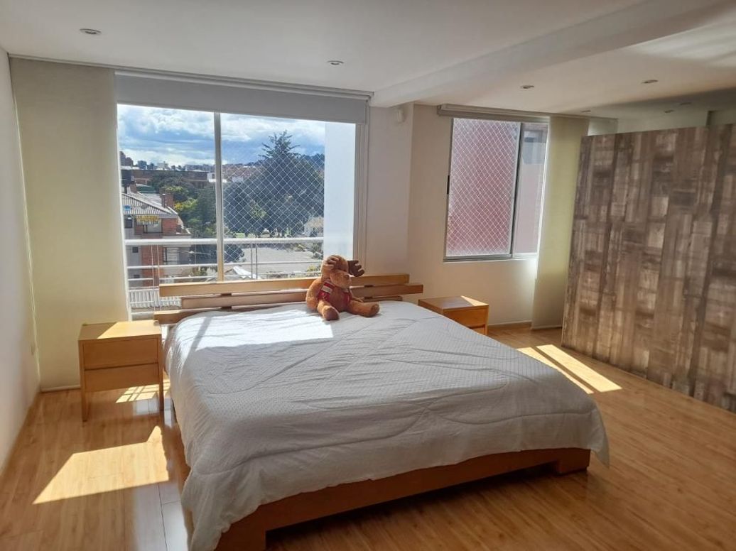 Apartamento de 3 alcobas en venta en El Batan, Bogotá, 162 m² · foto 2 de 20
