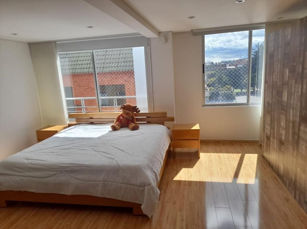 Apartamento de 3 alcobas en venta en El Batan, Bogotá, 162 m² · foto 3 de 20