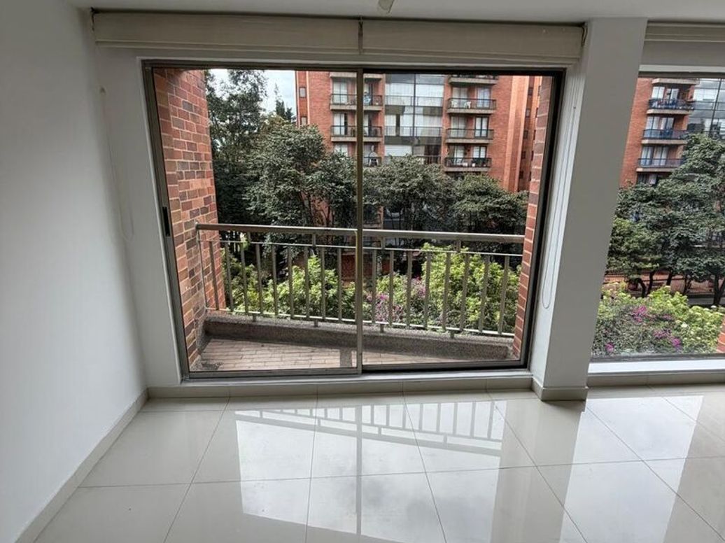 Apartamento de 3 alcobas en venta en Atenas, Bogotá, 103 m² · foto 7 de 20