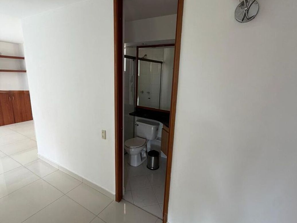 Apartamento de 3 alcobas en venta en Atenas, Bogotá, 103 m² · foto 4 de 20