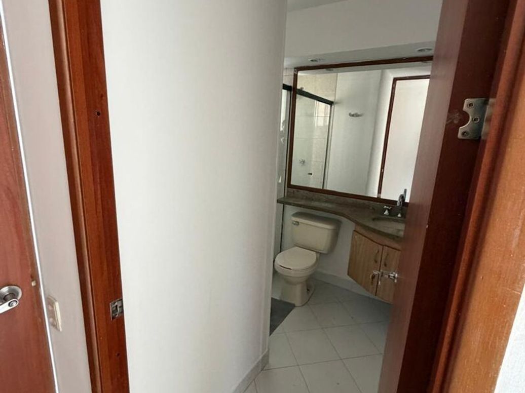 Apartamento de 3 alcobas en venta en Atenas, Bogotá, 103 m² · foto 6 de 20