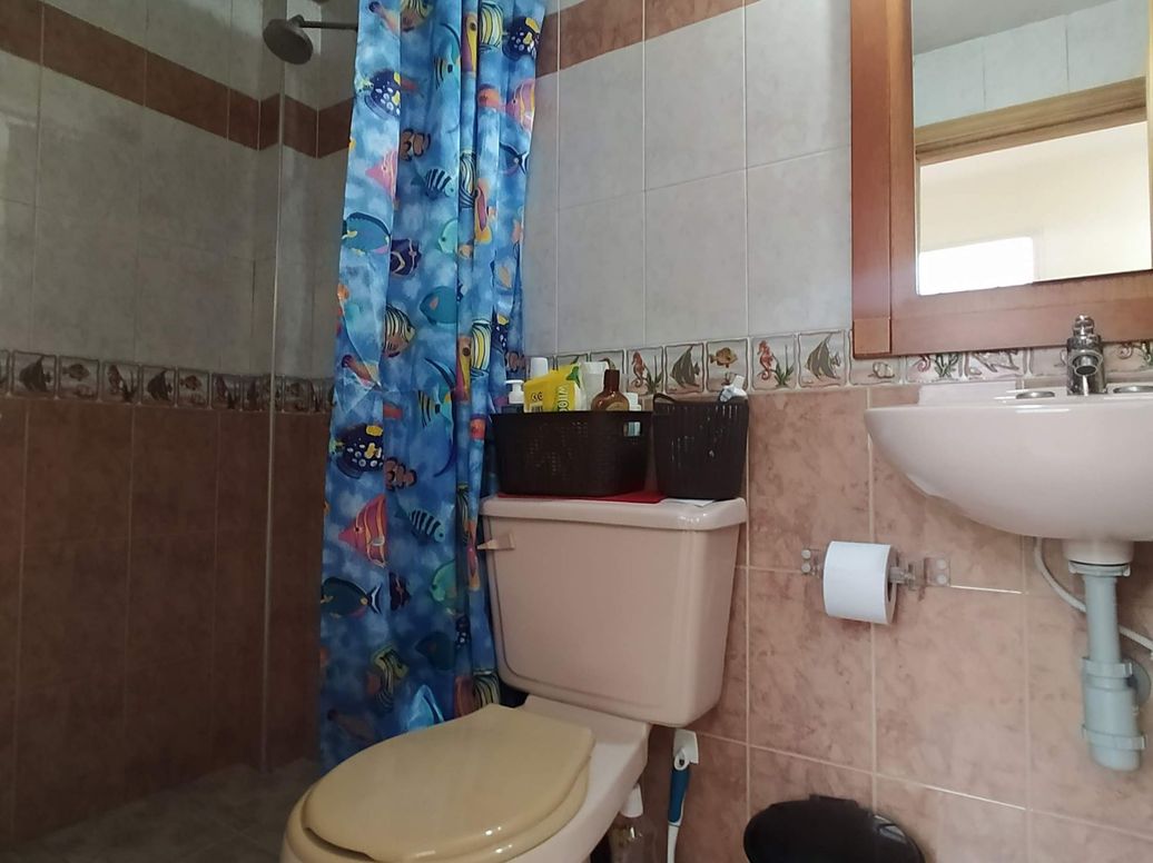 Casa de 8 alcobas en venta en San Isidro, Bogotá, 322 m² · foto 18 de 20