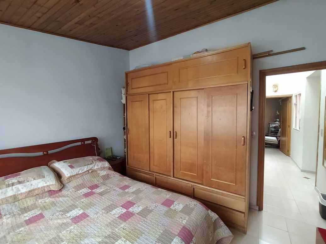 Casa de 8 alcobas en venta en San Isidro, Bogotá, 322 m² · foto 19 de 20