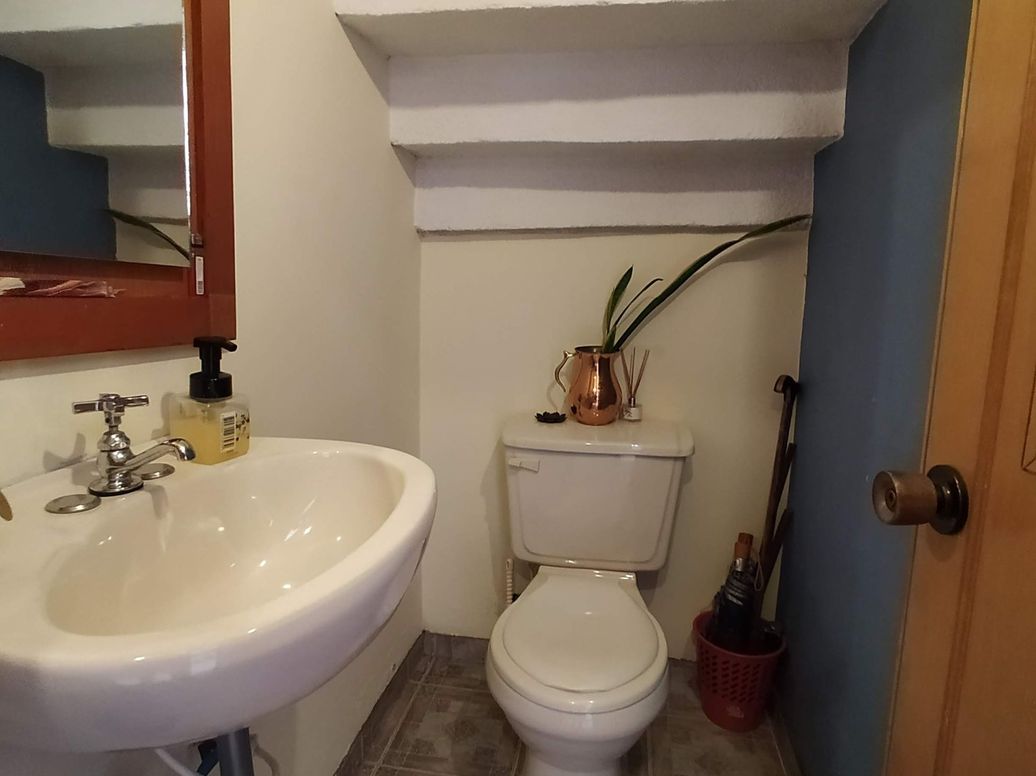 Casa de 8 alcobas en venta en San Isidro, Bogotá, 322 m² · foto 12 de 20