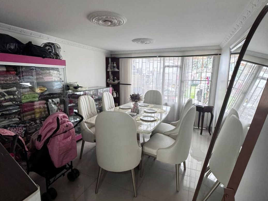Casa de 4 alcobas en venta en Milenta, Bogotá, 247 m² · foto 5 de 20