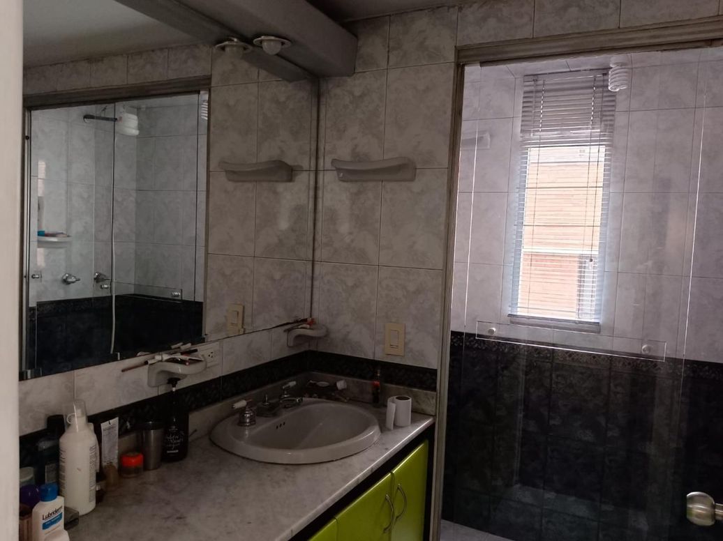 Apartamento de 3 alcobas en venta en El Refugio, Bogotá, 133 m² · foto 16 de 20