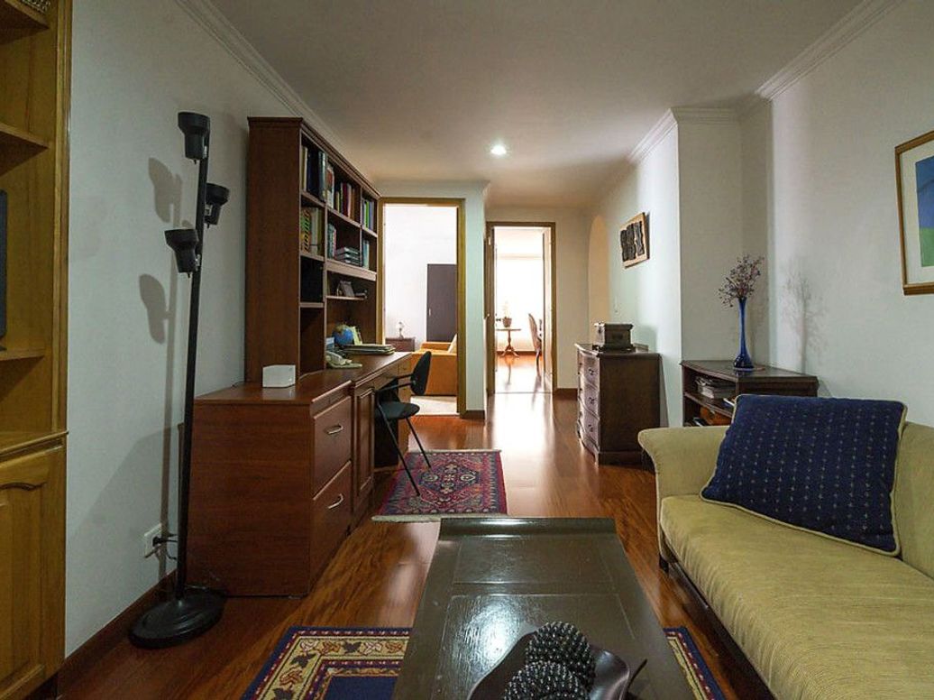 Apartamento de 3 alcobas en venta en Santa Barbara Occidental, Bogotá, 238 m² · foto 20 de 20