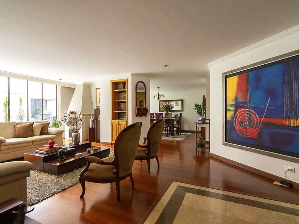 Apartamento de 3 alcobas en venta en Santa Barbara Occidental, Bogotá, 238 m² · foto 10 de 20