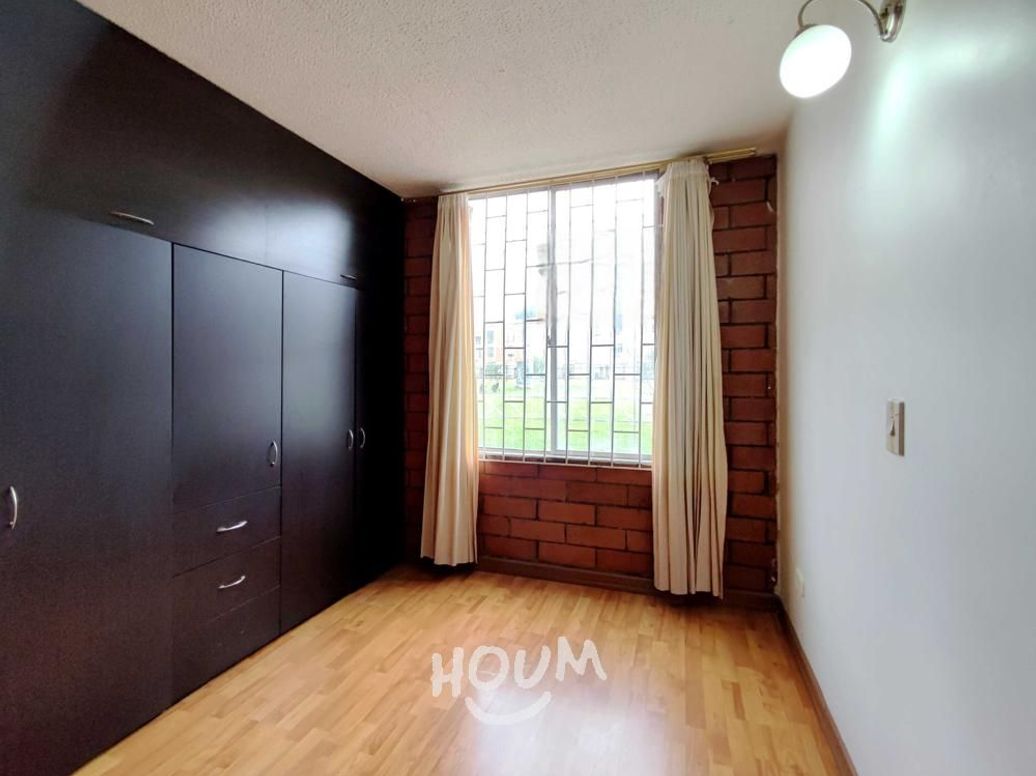 Apartamento de 2 alcobas en venta en Campo Alegre, Bogotá, 50 m² · foto 11 de 20