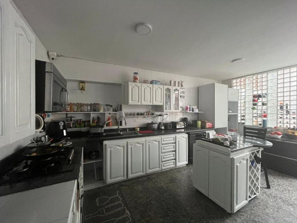 Casa de 4 alcobas en venta en Casa Blanca, Bogotá, 839 m² · foto 5 de 20