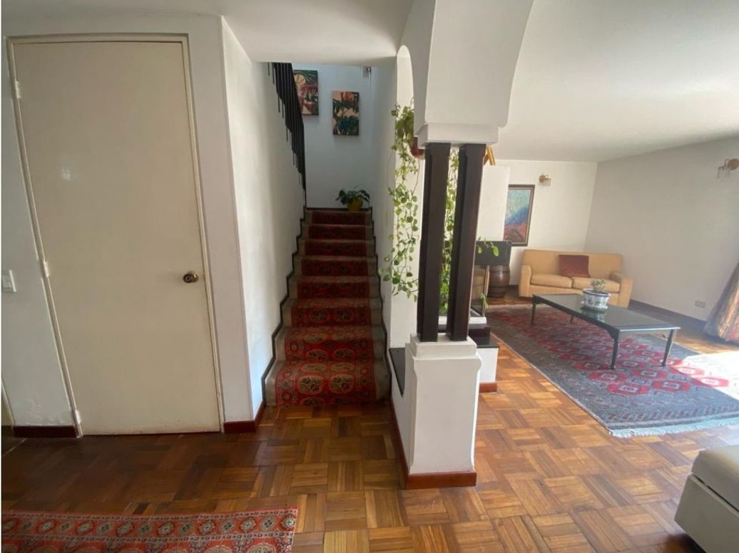 Casa de 5 alcobas en venta en El Contador, Bogotá, 331 m² · foto 19 de 20