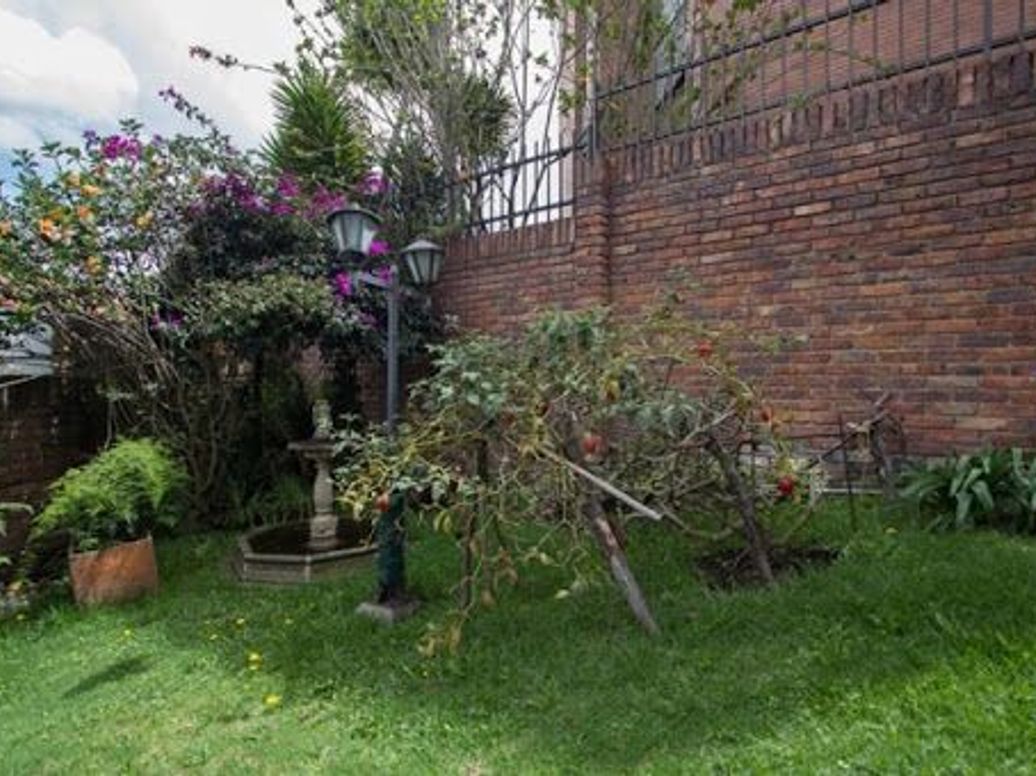 Apartamento de 1 alcoba en venta en Bosque De Pinos, Bogotá, 211 m² · foto 4 de 11