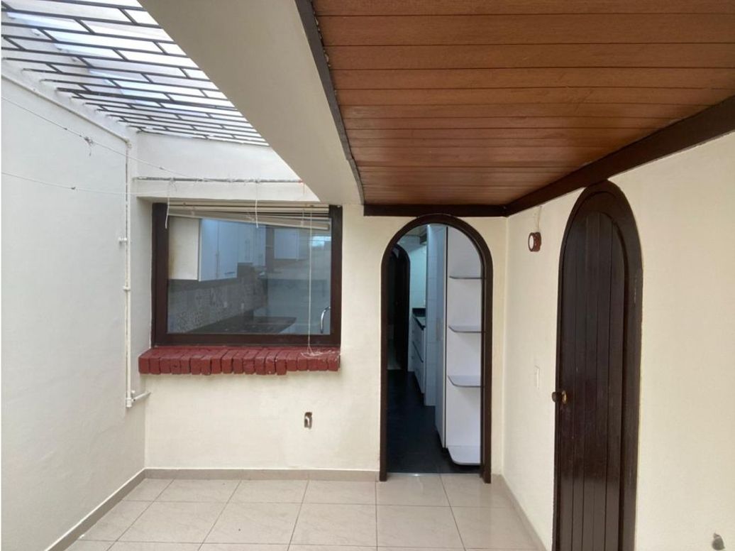 Casa de 3 alcobas en venta en Santa Barbara, Bogotá, 160 m² · foto 12 de 20