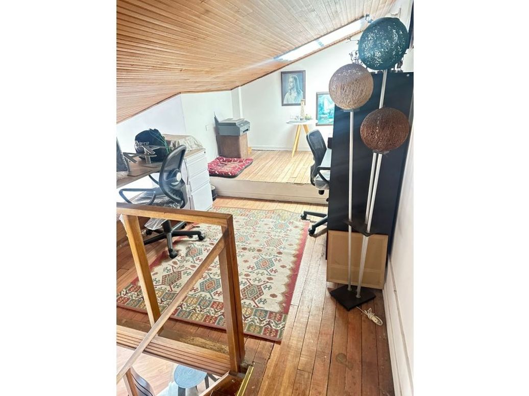 Apartamento de 3 alcobas en venta en Cedritos, Bogotá, 75 m² · foto 2 de 9
