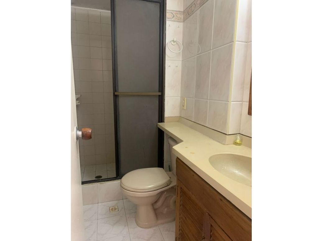 Apartamento de 3 alcobas en venta en Cedritos, Bogotá, 75 m² · foto 8 de 9