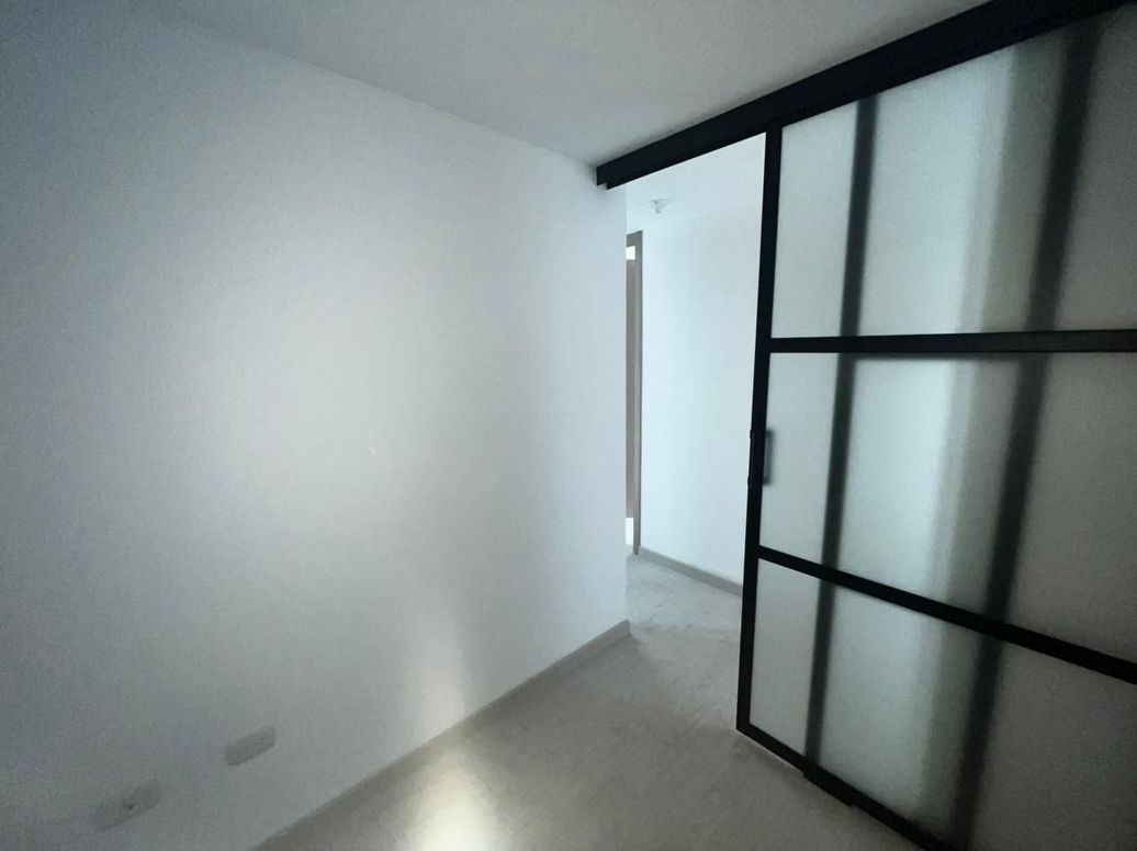 Apartamento de 3 alcobas en venta en Valladolid, Bogotá, 61 m² · foto 10 de 17