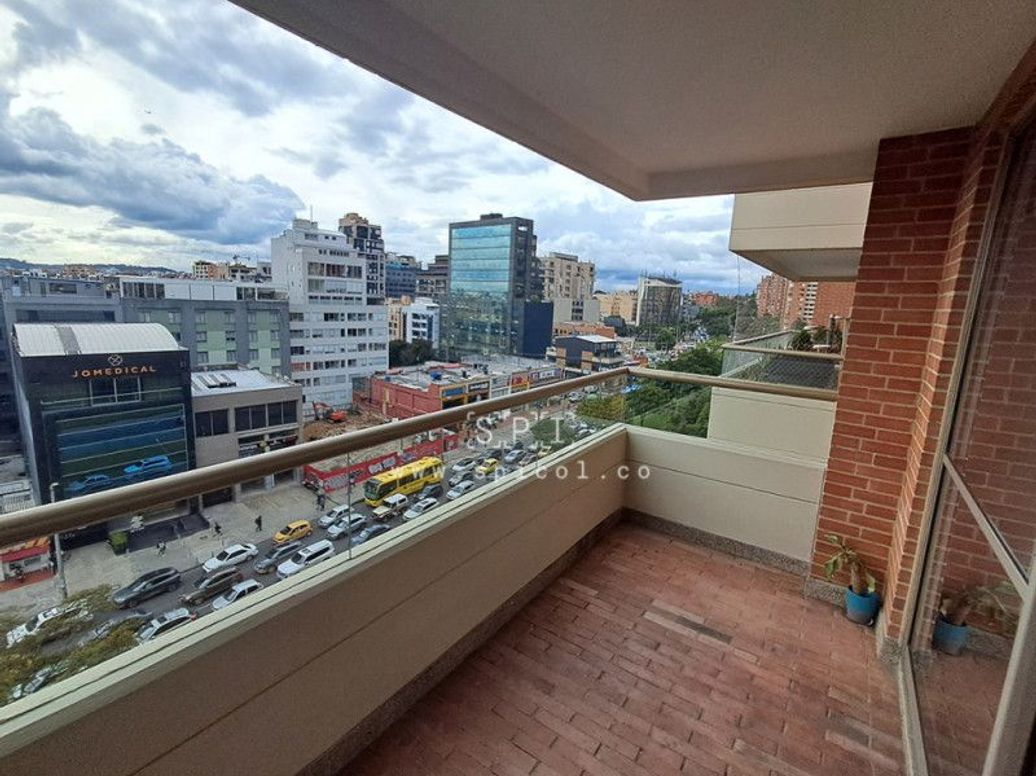 Apartamento de 3 alcobas en venta en Los Alpes, Bogotá, 140 m² · foto 17 de 17