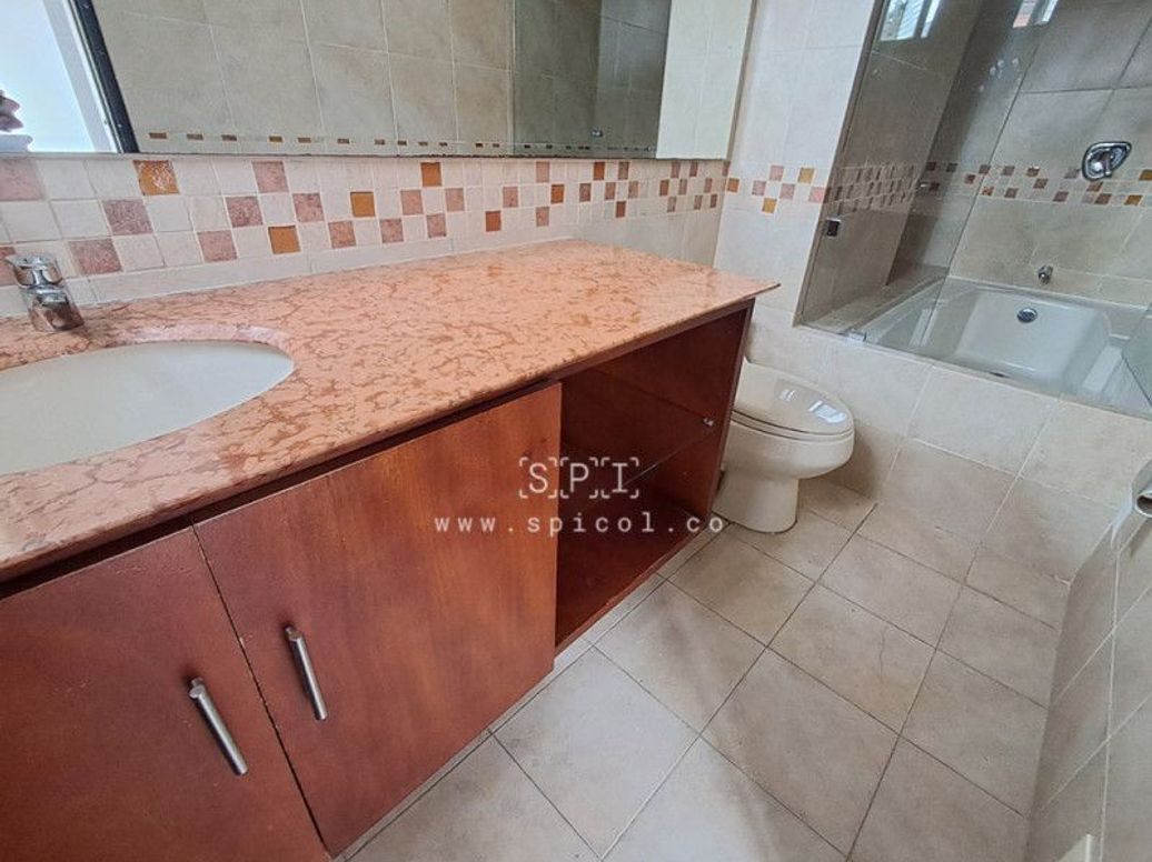Apartamento de 3 alcobas en venta en Los Alpes, Bogotá, 140 m² · foto 12 de 17