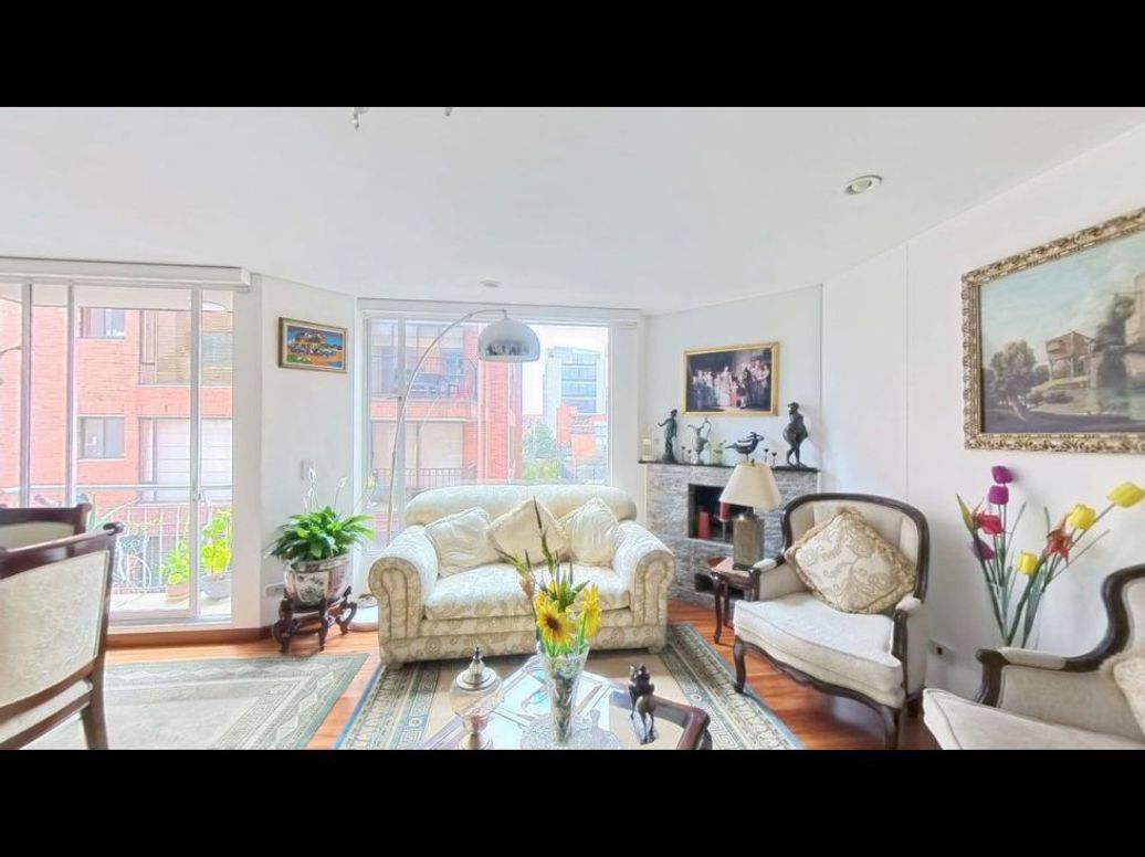 Apartamento de 3 alcobas en venta en Santa Barbara, Bogotá, 107 m² · foto 4 de 20