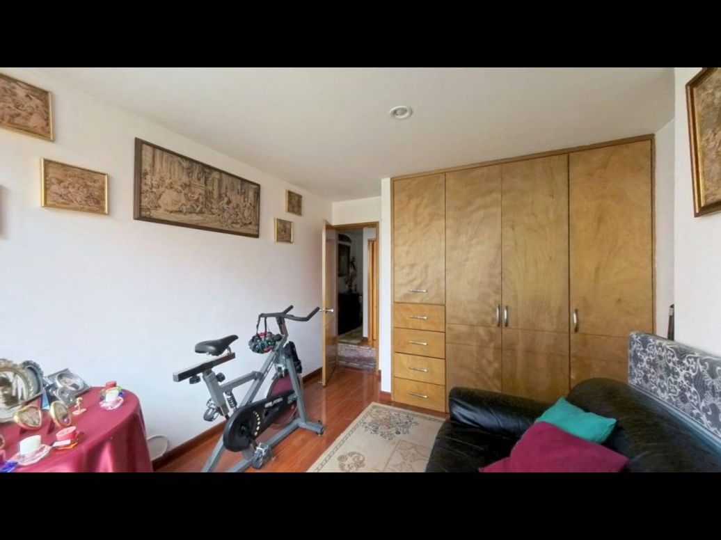 Apartamento de 3 alcobas en venta en Santa Barbara, Bogotá, 107 m² · foto 16 de 20