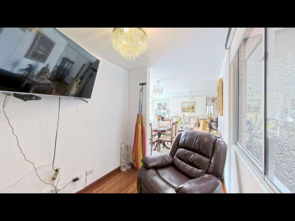 Apartamento de 3 alcobas en venta en Santa Barbara, Bogotá, 107 m² · foto 6 de 20