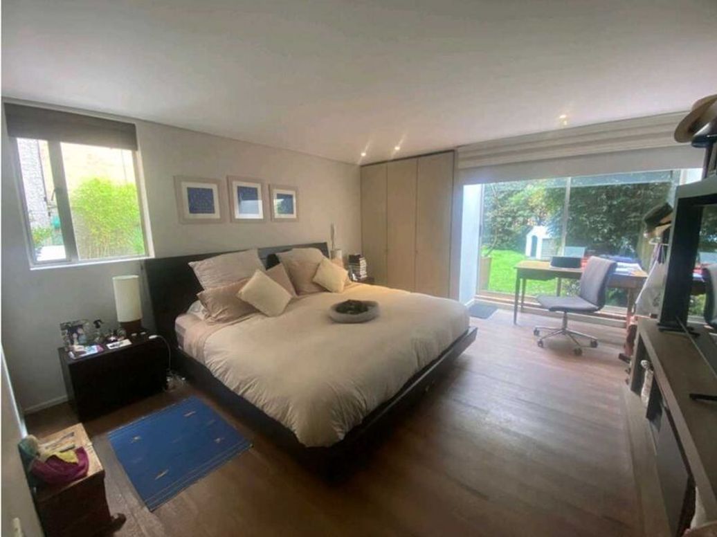 Apartamento de 3 alcobas en venta en El Refugio, Bogotá, 183 m² · foto 18 de 20