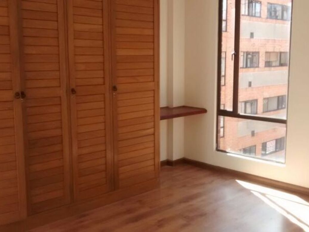 Apartamento de 3 alcobas en venta en Rincon Del Chicó, Bogotá, 115 m² · foto 6 de 9