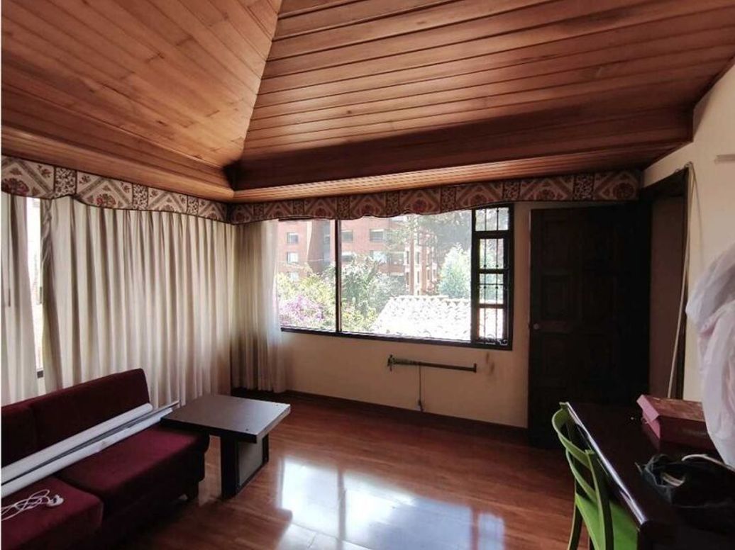 Casa de 5 alcobas en venta en Niza Suba, Bogotá, 408 m² · foto 18 de 20