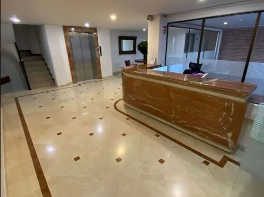 Apartamento de 3 alcobas en venta en San Patricio, Bogotá, 209 m² · foto 10 de 11