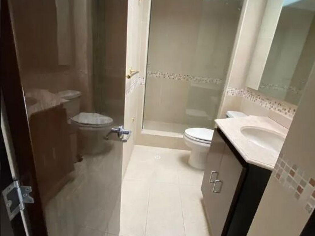 Apartamento de 3 alcobas en venta en San Patricio, Bogotá, 209 m² · foto 4 de 11