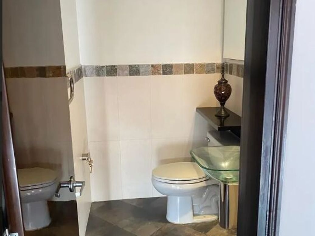 Apartamento de 3 alcobas en venta en San Patricio, Bogotá, 209 m² · foto 7 de 11