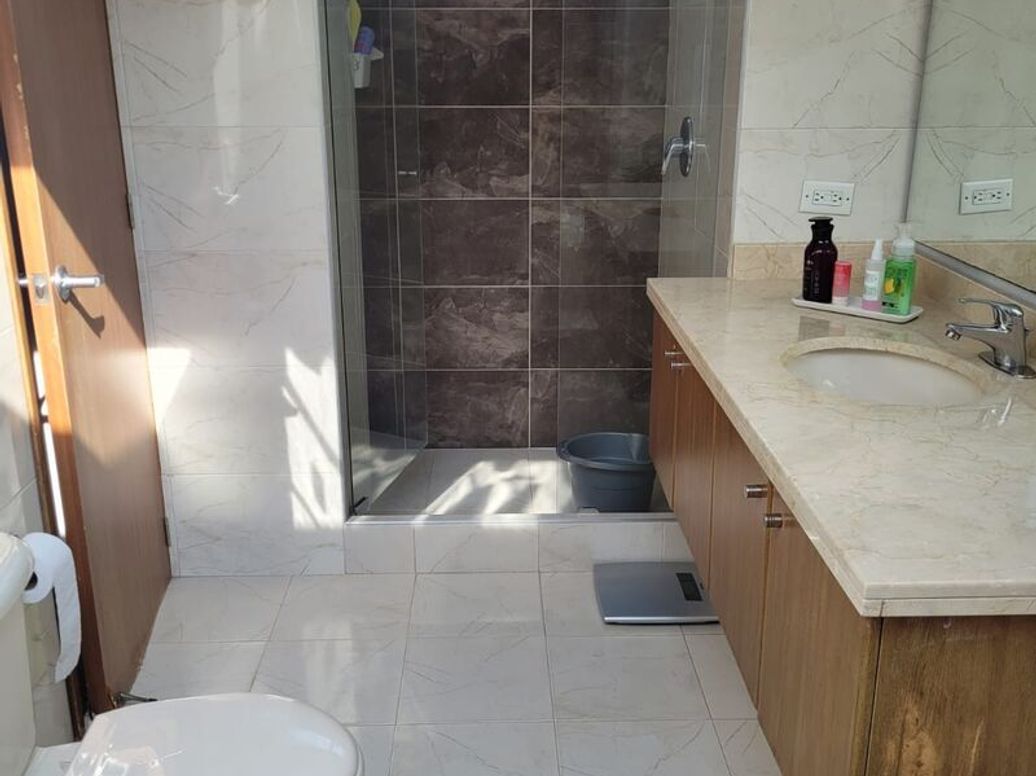 Casa de 3 alcobas en venta en Prado Veraniego Norte, Bogotá, 177 m² · foto 18 de 20