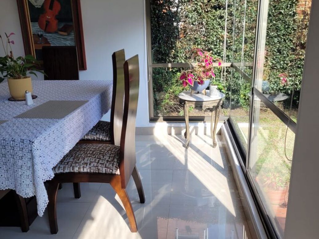 Casa de 3 alcobas en venta en Prado Veraniego Norte, Bogotá, 177 m² · foto 3 de 20