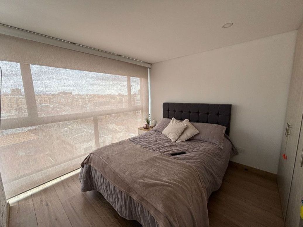 Apartamento de 1 alcoba en venta en Acacias Usaquen, Bogotá, 40 m² · foto 6 de 9