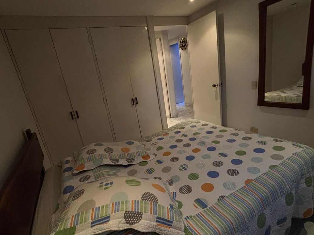 Apartamento de 3 alcobas en venta en El Real, Bogotá, 62 m² · foto 6 de 7