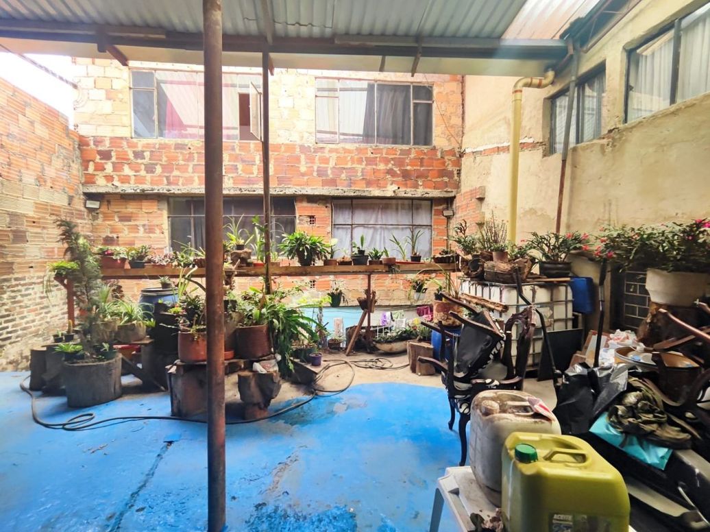 Casa de 11 alcobas en venta en Altamira, Bogotá, 313 m² · foto 12 de 17