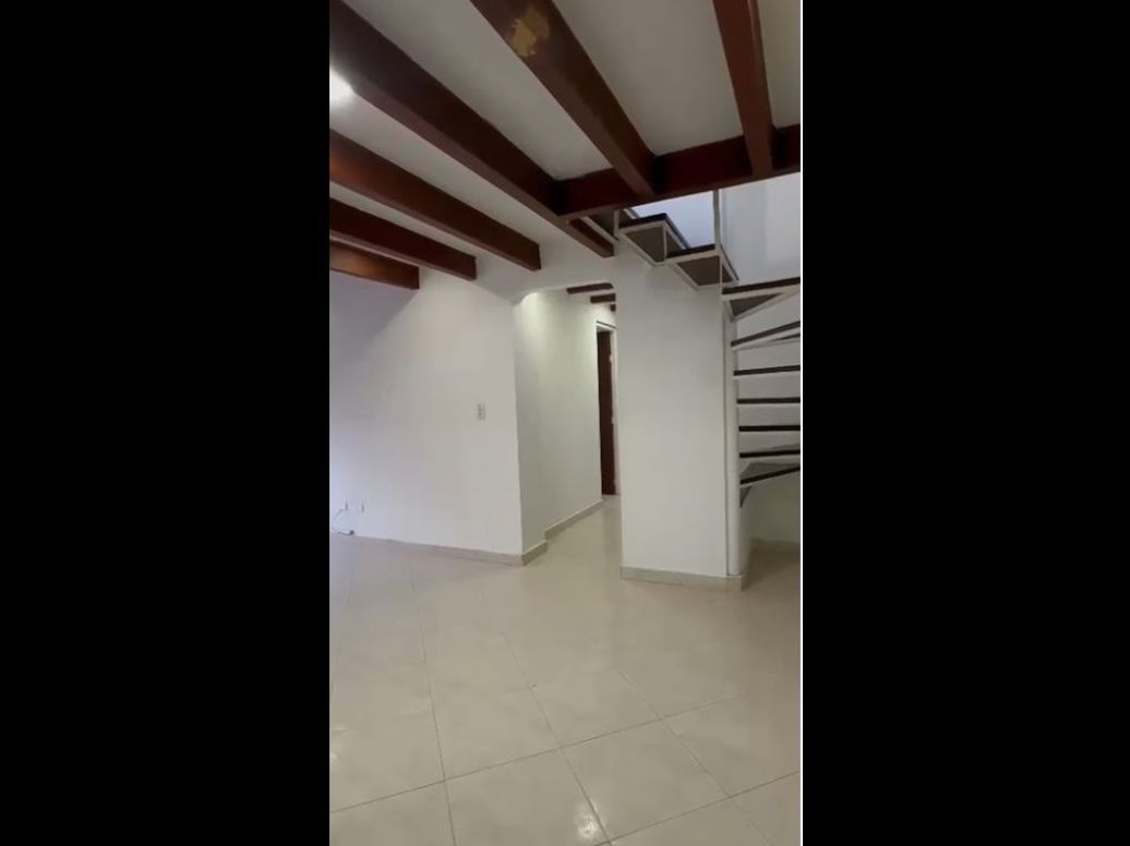 Apartamento de 3 alcobas en venta en Quinta Paredes, Bogotá, 114 m² · foto 14 de 17