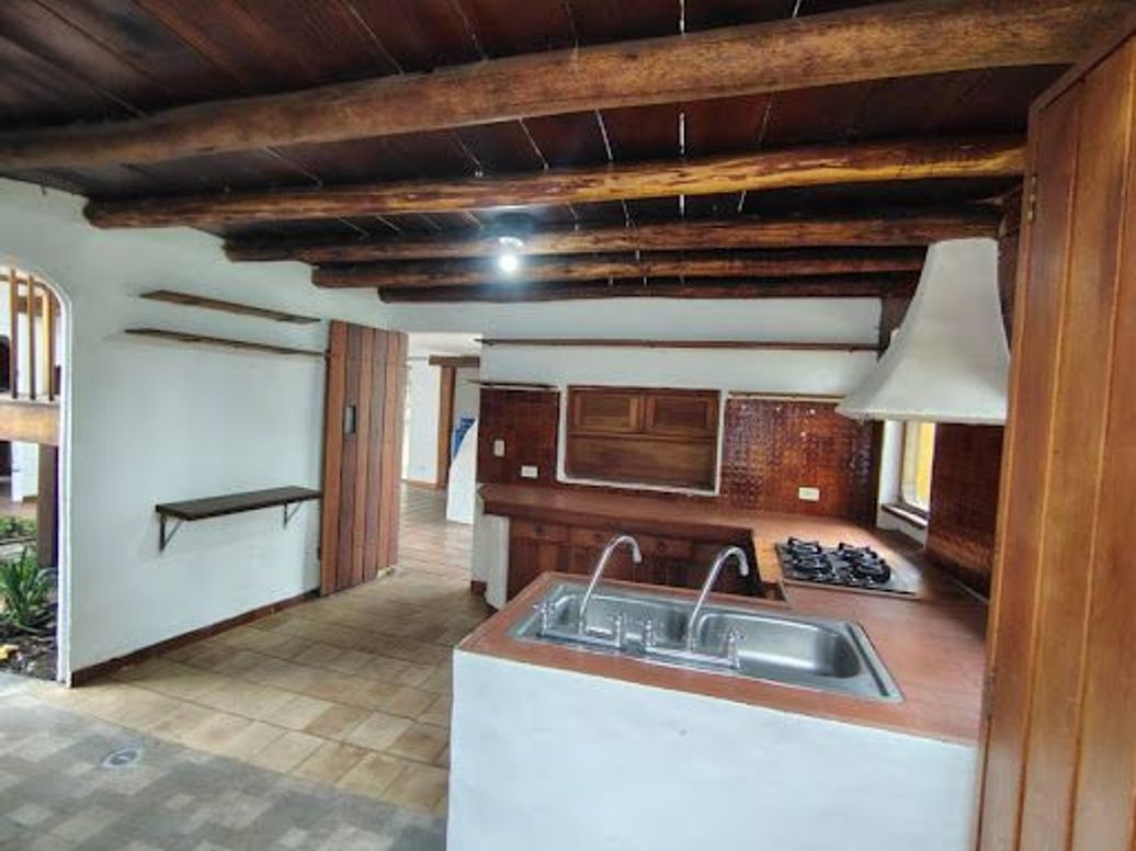 Casa en arriendo en Suba, Bogotá · foto 9 de 16