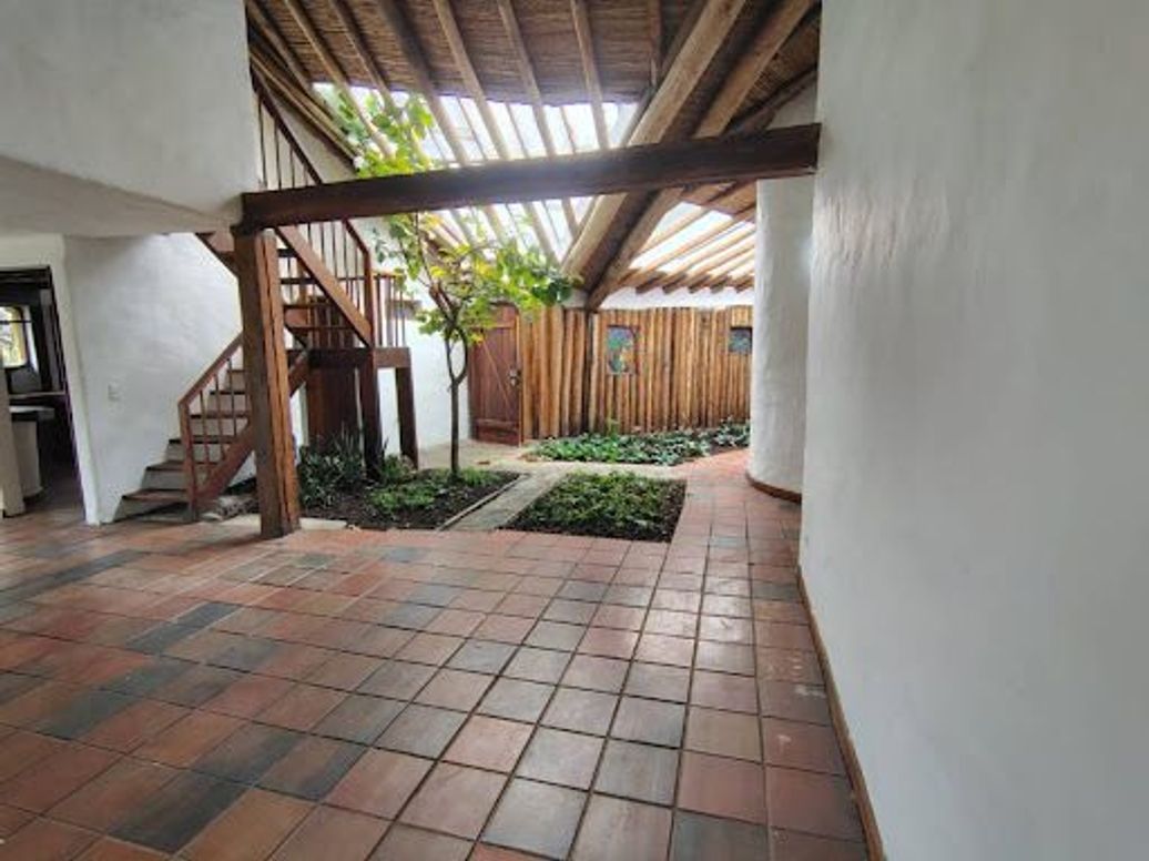 Casa en arriendo en Suba, Bogotá · foto 4 de 16