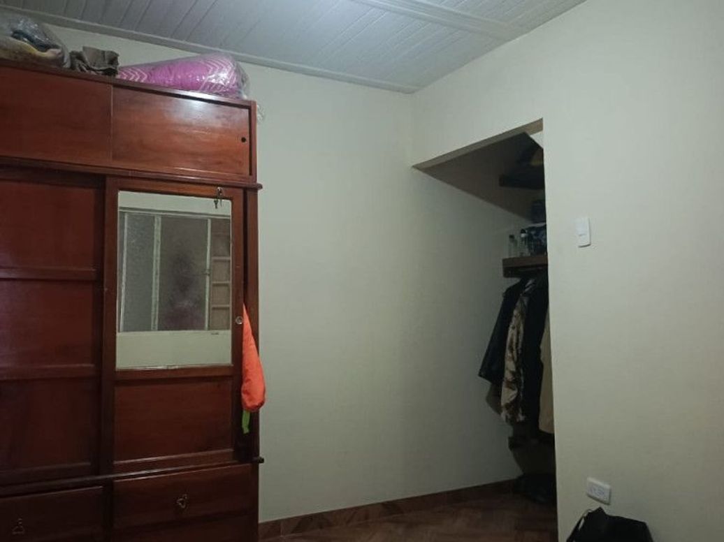 Casa de 6 alcobas en venta en El Almenar, Bogotá · foto 3 de 13