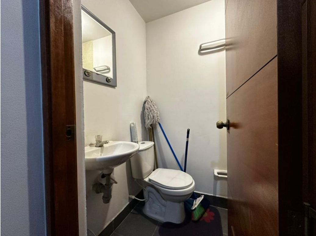Casa de 5 alcobas en venta en Salitre, Bogotá, 175 m² · foto 18 de 20