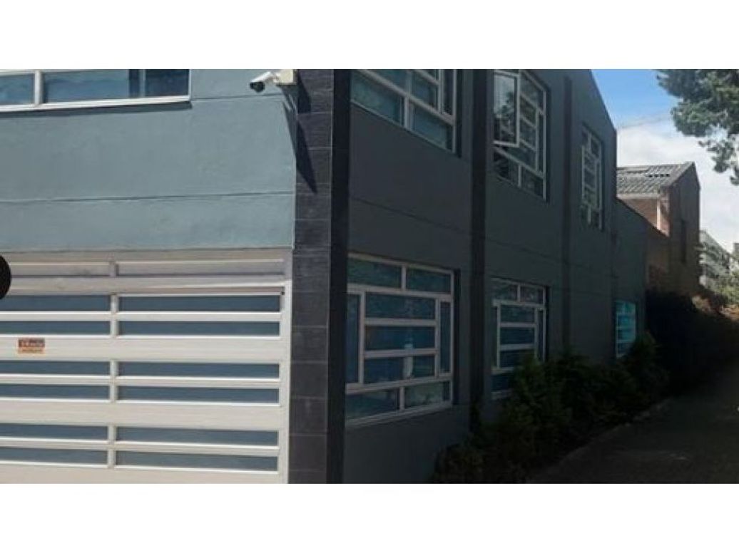 Casa de 4 alcobas en venta en Modelia, Bogotá, 330 m² · foto 8 de 10