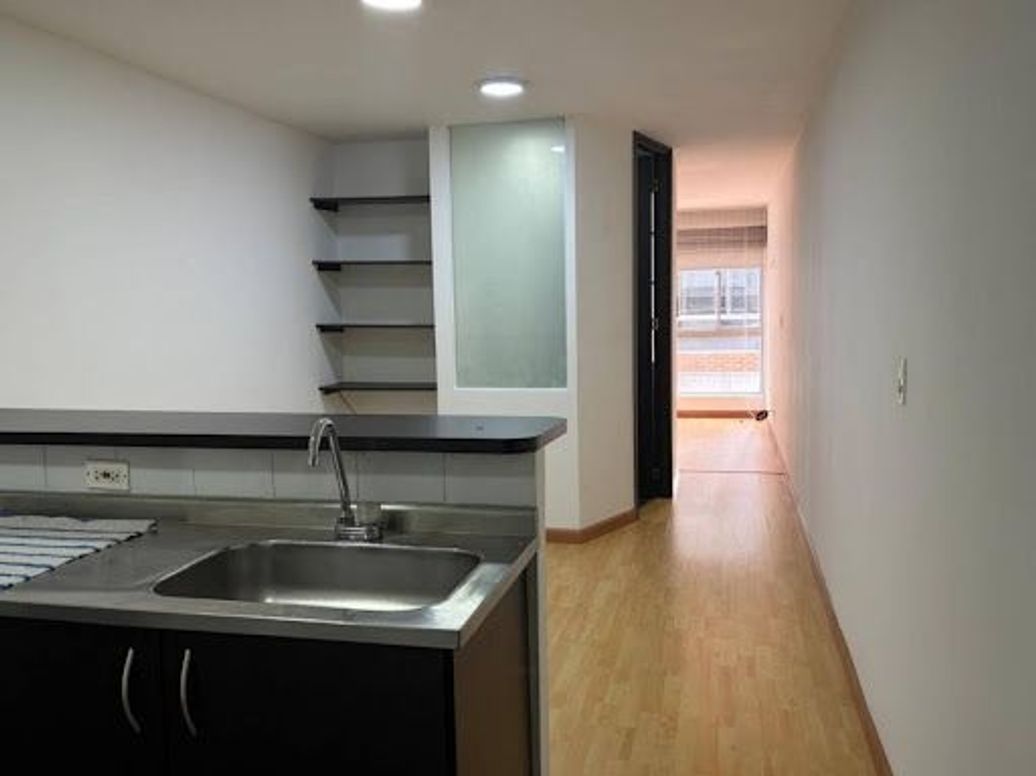 Apartaestudio en venta en Chapinero, Bogotá, 30 m² · foto 6 de 15
