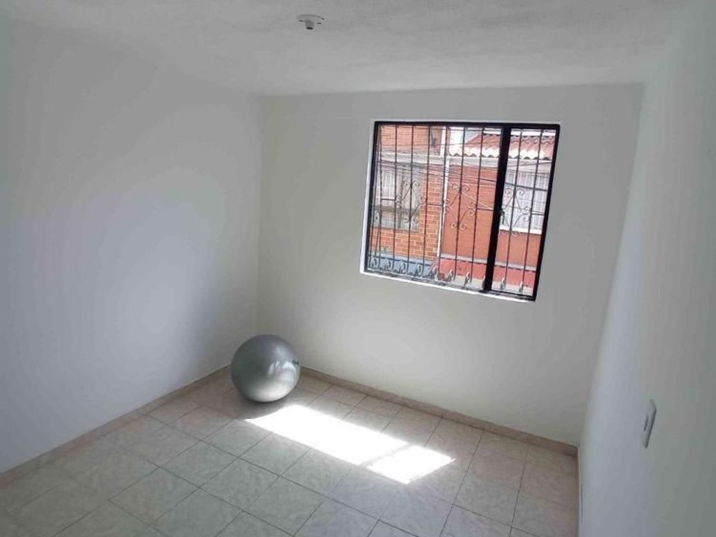 Casa de 3 alcobas en venta en Los Alcaparros De Suba, Bogotá, 85 m² · foto 13 de 20