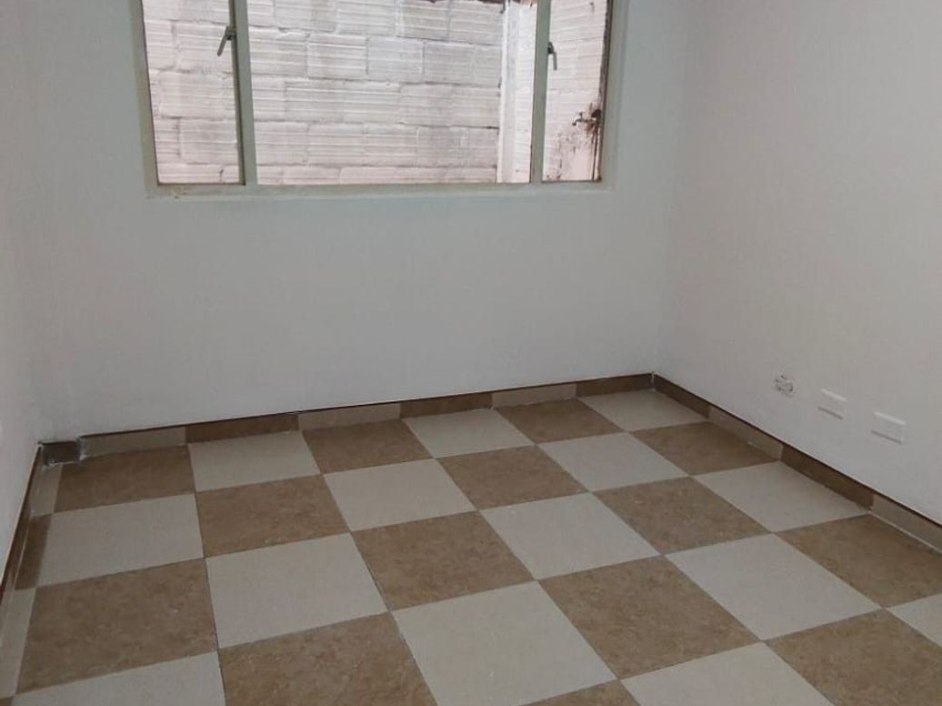Casa de 5 alcobas en venta en La Caniza, Bogotá, 234 m² · foto 5 de 20