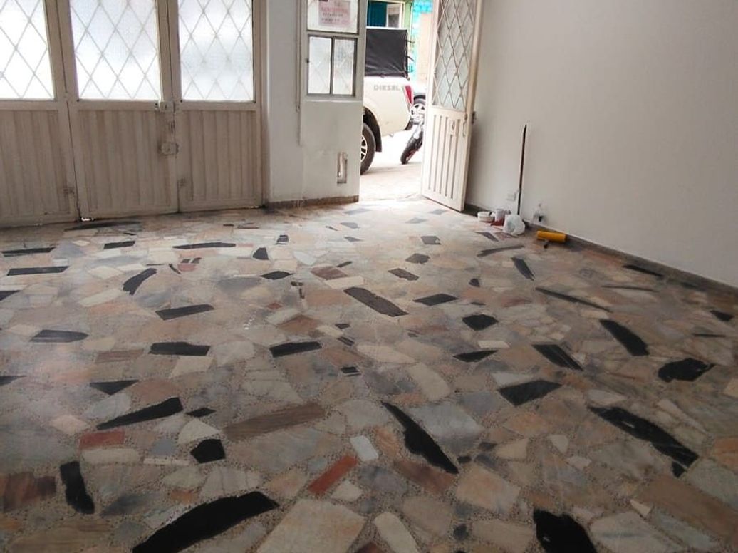 Casa de 5 alcobas en venta en La Caniza, Bogotá, 234 m² · foto 2 de 20