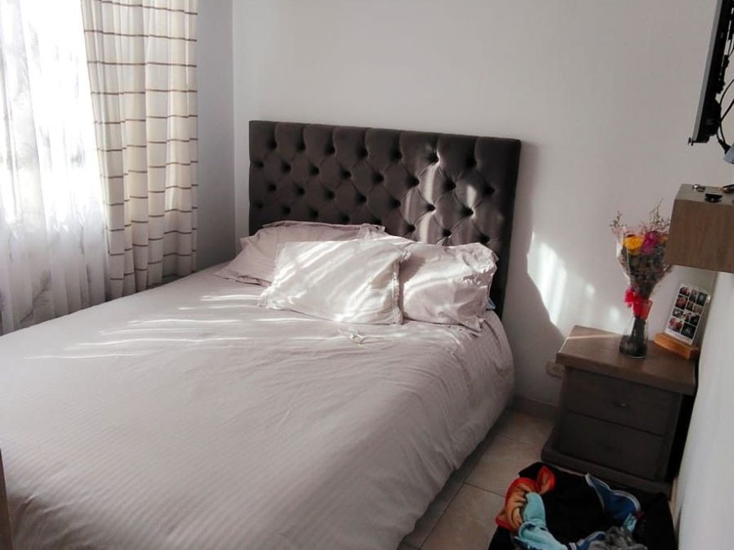 Apartamento de 3 alcobas en venta en Ub. Carvajal, Bogotá, 47 m² · foto 7 de 15