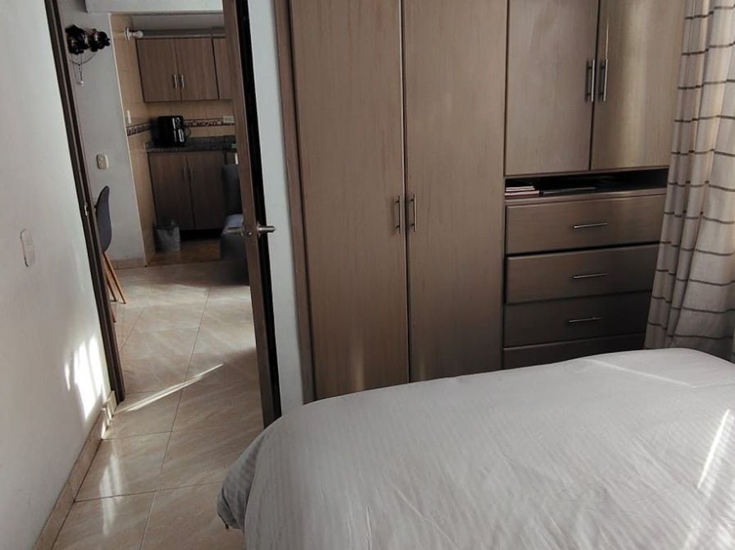 Apartamento de 3 alcobas en venta en Ub. Carvajal, Bogotá, 47 m² · foto 8 de 15